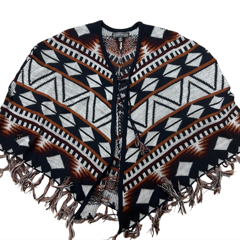 Almost Famous Navy Blue Small/Medium Aztec Geometric Print Fringe Poncho